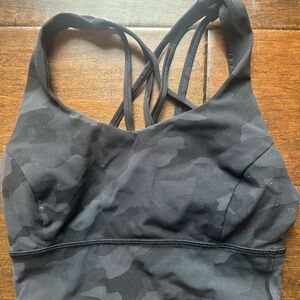 Lululemon Free to Be Serene Longline Bra Size 4